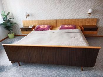 Vintage-Schlafzimmer gut erhalten