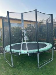 Trampolin