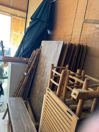 Abzuholen bis 22.3 ! in München! Konvolut Restaurantmöbel Spint Stühle Tische