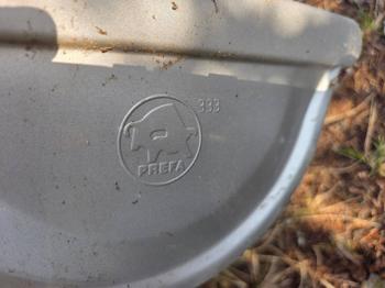 PREFA Hängerinnen 333 in Silbermetallic 9006 ink. Haken