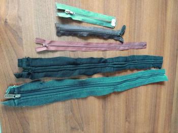 Div . Reissverschlüsse