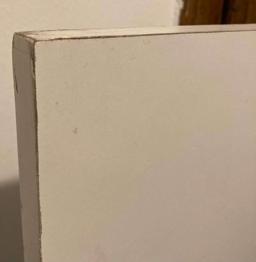 Weiß beschichtete Spanplatte