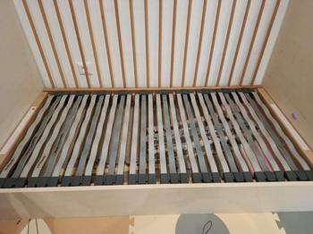 Lattenrost von Gitterbett