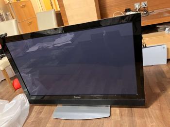 Pioneer Plasma TV