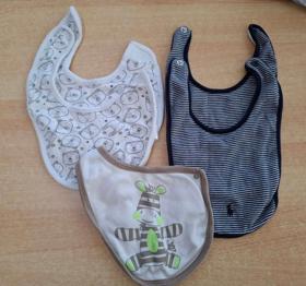 5 Babylätzchen zu verschenken