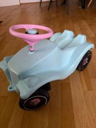 (reserviert) Bobby car