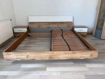 Bettrahmen - reserviert