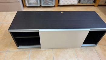 TV Regal Fernsehmöbel von Ikea