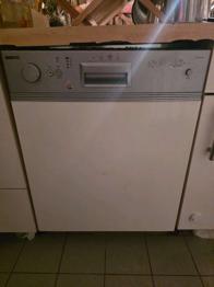 Gratis BEKO Spühlmaschine / Geschirrspühler Defekt