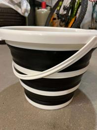 Diverse Artikel zu verschenken (siehe Bilder)