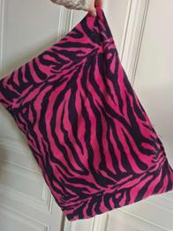 Kissen DIY: Füllmaterial und Kissenbezug zum Basteln