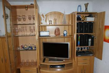 Verschenke Wohnzimmerwand 290cm breit (ohne Inhalt)