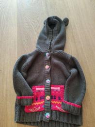 Weste mit Eulenknöpfen