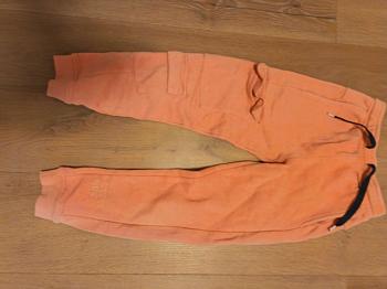 Jogginghose Gr. 122/128