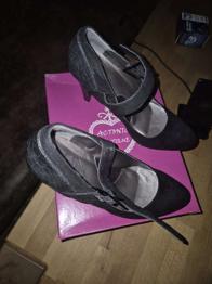 High Heels 37 neu schwarz