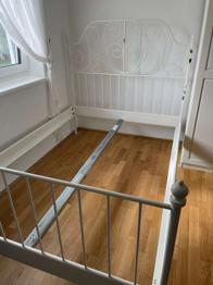 Ikea Metallbettgestell weiß