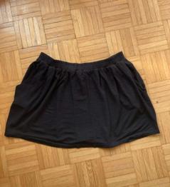 Kurzer schwarzer Rock, Gr 36/38