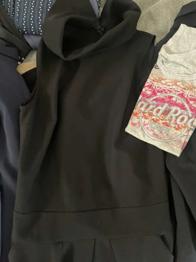 (reserviert) Damenkleidung Gr. S und M