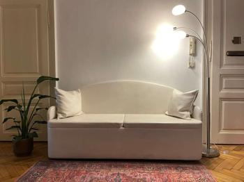 Weißes Sofa