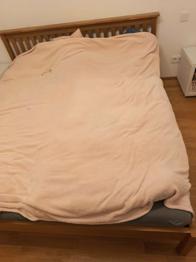 (reserviert) Bett 180/200