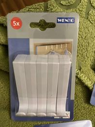 4 Packungen Haken für Tür von Wenko