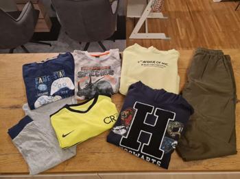 Jungen Bekleidung 140/146