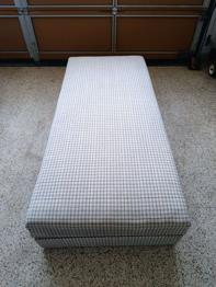 Bettsofa mit Stauraum, 90x200