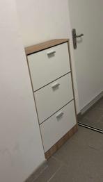 Schuhschrank zu verschenken