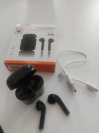 (reserviert) Earbuds defekt