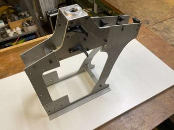 Seitenteile mit divers. Zubehör für Preuss Helis