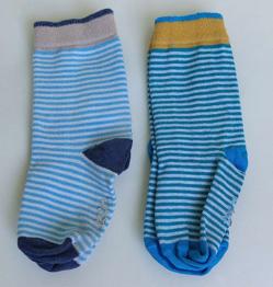 Verschiedene Socken Gr. 27-30