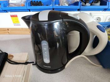 (reserviert) Wasserkocher schwarz