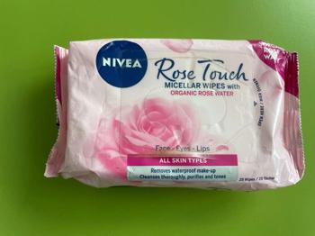 Micellar Wipes, fast voll