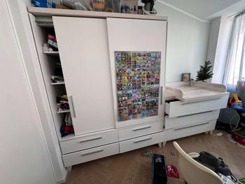 Baby Zimmer Kleiderschrank mit wickelkommode