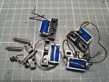 Carrera Digital/ Pro-X Stellmotoren für weichen