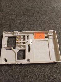 Vaillant Sockel Halterung Regelung 299517