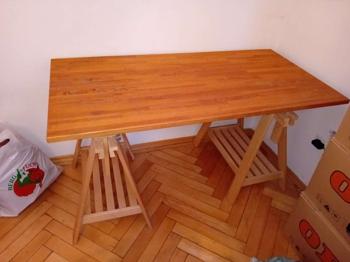 Tisch: Abholung am Do, 19.3. ab 12 Uhr: First come First serve!