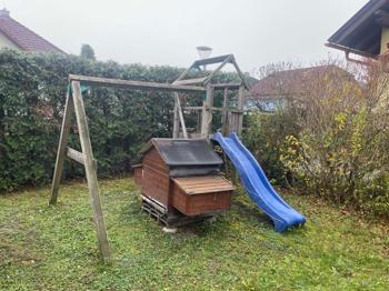 Spielgerüst für zwei Schaukeln