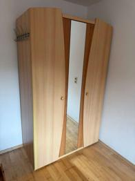 Jugendkleiderschrank