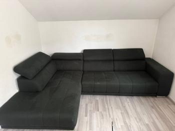 (reserviert) Schwarze Couch zu verschenken