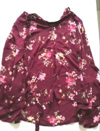 Wunderschöne Florale Rote Bluse