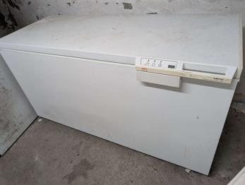 AEG Tiefkühltruhe (Reserviert)