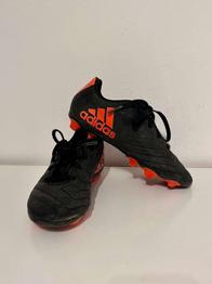 Fußballschuhe Gr. 30