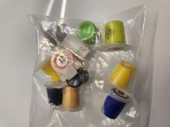 Zu Verschenken sind gebrauchte, übrig gebliebene Malen nach Zahlen Farben! Wichtel Nr.4!