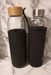 2 Glasflaschen 500 ml