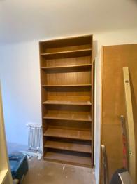 , braunes Regal/ 240cm hoch. Und 2 Vitrinen, und schmaler Badezimmer Schrank