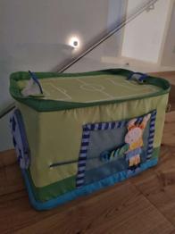 Sitzbank oder Fußballspielen