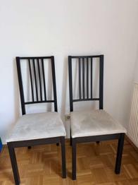 2 Esszimmerstühle / Holzstühle mit Polster - 10 € zusammen