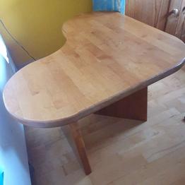 Vollholztisch in Herzform