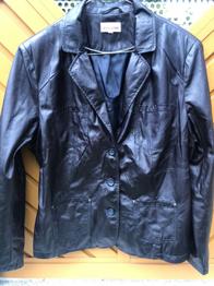 Leichte Damenjacke Größe 42